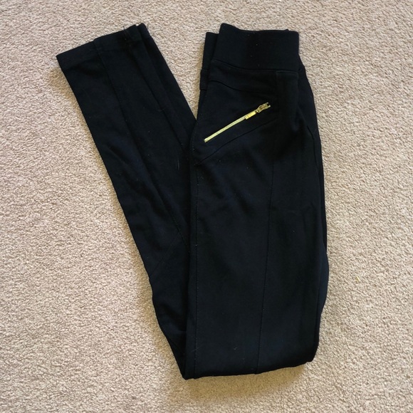 Black jeggings with gold fake zippers - Picture 4 of 4